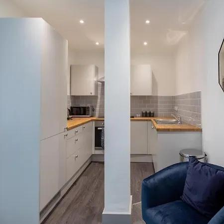 Contemporary 1 Bedroom Leeds ليدز